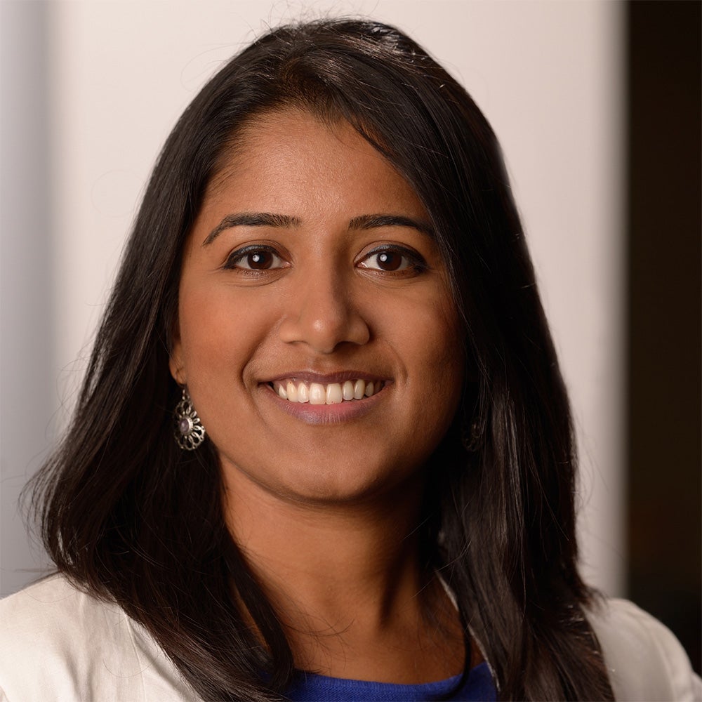 Suratha Elango, Mentor